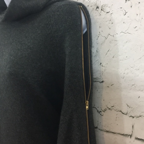 French Connection Dresses & Skirts - ⭐️French Connection Sweater Dress⭐️